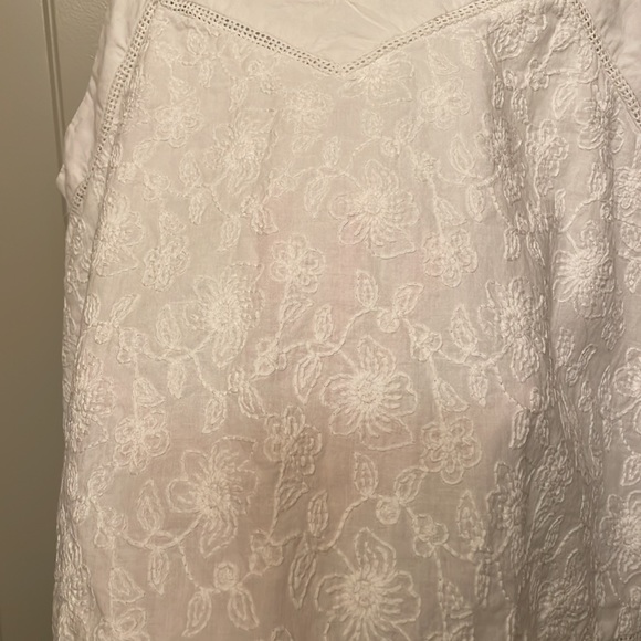 White Embroidered Tank Top - Picture 5 of 6